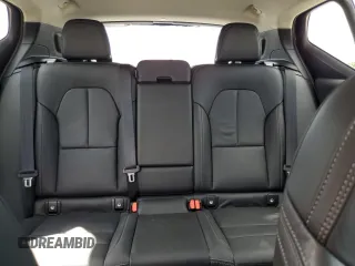 2021 Volvo XC40 Momentum z VIN YV4AC2HK5M2458900, wystawiony jako Copart lot #73645094 z przebiegiem 27 965 mil mil oraz Szkoda całkowita • Salvage title. Historia ofert i sprzedaży dostępna na DreamBid. Obrazek 10.
