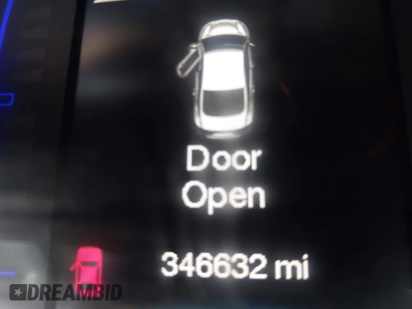 2015 Chrysler 200 Limited with VIN 1C3CCCAB8FN743110, listed as a IAAI auction lot 42652487 with 346,632 mi miles and . Bid and sale history available at DreamBid. Image 15.