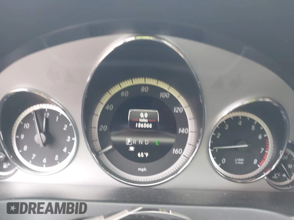 2013 Mercedes-Benz E-Class E 350 with VIN WDDKJ8JB8DF214490, listed as a IAAI auction lot 41500949 with 156,566 mi miles. Bid and sale history available at carsss.com. Image 7.