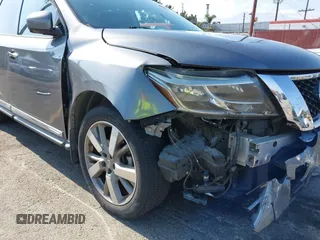 2015 Nissan Pathfinder Platinum with VIN 5N1AR2MN8FC693981, listed as a IAAI auction lot 42145556 with 161,142 mi miles and . Bid and sale history available at DreamBid. Image 6.