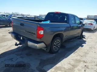 2017 Toyota Tundra 2WD SR5 with VIN 5TFRY5F16HX228522, listed as a IAAI auction lot 41712834 with 111,910 mi miles. Bid and sale history available at carsss.com. Image 4.
