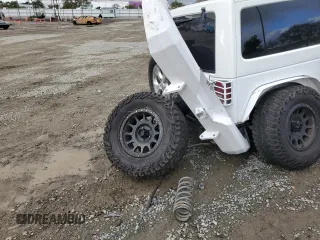 2013 Jeep Wrangler Sahara z VIN 1C4AJWBG7DL512437, wystawiony jako Copart lot #48928325 z przebiegiem Nie podano mil oraz Szkoda całkowita • Salvage title. Historia ofert i sprzedaży dostępna na DreamBid. Obrazek 13.