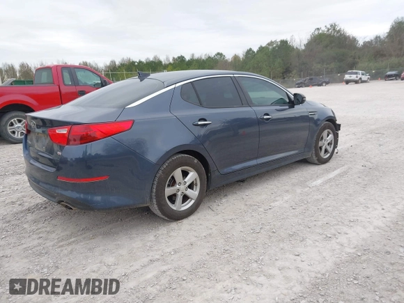 2015 Kia Optima LX z VIN 5XXGM4A79FG441283, wystawiony jako IAAI lot #40834778 z przebiegiem 210 110 mil mil oraz . Historia ofert i sprzedaży dostępna na DreamBid. Obrazek 4.