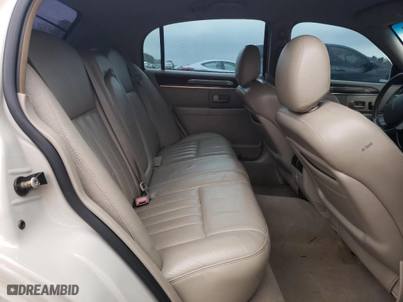 2005 Lincoln Town Car Signature with VIN 1LNHM81W15Y629313, listed as a Copart auction lot 47519065 with 180,971 mi miles and Salvage Title. Bid and sale history available at carsss.com. Image 10.