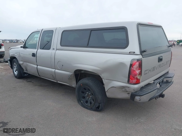 2006 Chevrolet Silverado 1500 LS with VIN 1GCEC19V86Z146071, listed as a IAAI auction lot 41853522 with 118,855 mi miles. Bid and sale history available at carsss.com. Image 3.