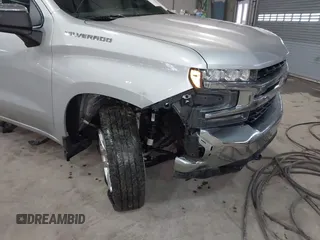 2020 Chevrolet Silverado 1500 LT with VIN 1GCRYDED7LZ312481, listed as a IAAI auction lot 41732329 with 89,446 mi miles. Bid and sale history available at carsss.com. Image 6.