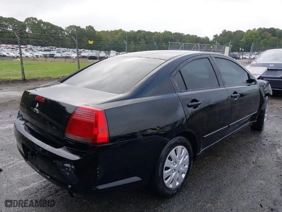 2005 Mitsubishi Galant ES with VIN 4A3AB36F65E073411, listed as a IAAI auction lot 40462734 with 261599 miles. Bid and sale history available at carsss.com. Image 4.