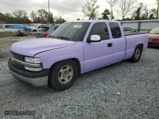 2001 Chevrolet Silverado 1500 LS with VIN 2GCEC19T911305728, listed as a Copart auction lot 47831665 with 360,461 mi miles and Salvage Title. Bid and sale history available at carsss.com. Image 1.