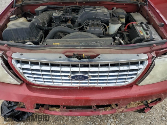 2004 Ford Explorer XLT z VIN 1FMZU73K34UA76632, wystawiony jako Copart lot #53701875 z przebiegiem 138 635 mil mil oraz Czysty tytuł • Clean title. Historia ofert i sprzedaży dostępna na DreamBid. Obrazek 12.