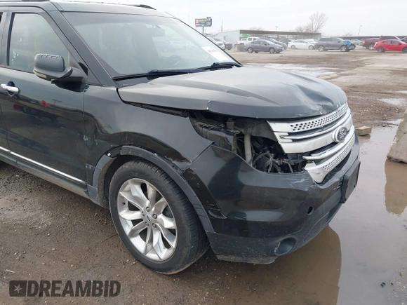 2013 Ford Explorer XLT z VIN 1FM5K7D84DGA11861, wystawiony jako IAAI lot #41548438 z przebiegiem 248 944 mil mil oraz . Historia ofert i sprzedaży dostępna na DreamBid. Obrazek 6.