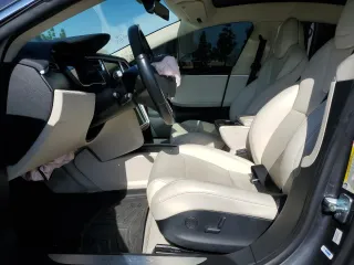 2018 Tesla Model S 75D с VIN 5YJSA1E21JF234804, выставлен на аукционе Copart как лот 56966355 с пробегом 56 379 миль миль и Списание • Salvage title. История ставок и продаж доступна на DreamBid. Изображение 7.