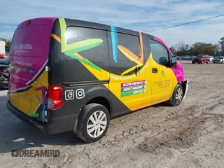 2015 Nissan NV200 SV with VIN 3N6CM0KN5FK732133, listed as a IAAI auction lot 41449057 with 168,515 mi miles. Bid and sale history available at carsss.com. Image 4.