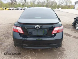 2008 Toyota Camry LE z VIN 4T1BE46K08U212553, wystawiony jako IAAI lot #42059593 z przebiegiem 475 590 mil mil oraz . Historia ofert i sprzedaży dostępna na DreamBid. Obrazek 16.