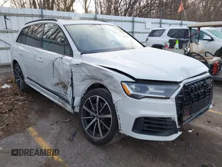 2022 Audi Q7 Premium Plus with VIN WA1LXBF75ND017721, listed as a IAAI auction lot 40819509 with 33,234 mi miles and . Bid and sale history available at DreamBid. Image 1.