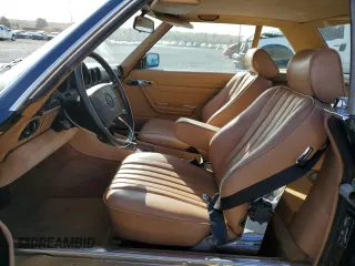 1988 Mercedes-Benz 560 SL with VIN WDBBA48D3JA075404, listed as a Copart auction lot 87551575 with 154,527 mi miles and Clean Title. Bid and sale history available at carsss.com. Image 7.