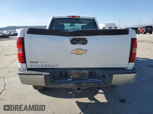 2011 Chevrolet Silverado 1500 Work Truck with VIN 1GCRKPEAXBZ449373, listed as a Copart auction lot 86532684 with 197,717 mi miles and Salvage Title. Bid and sale history available at DreamBid. Image 6.