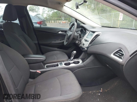 2017 Chevrolet Cruze LS with VIN 1G1BC5SM8H7235853, listed as a IAAI auction lot 42183631 with 165,111 mi miles and . Bid and sale history available at DreamBid. Image 5.