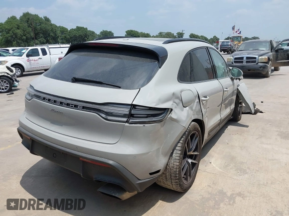 2022 Porsche Macan with VIN WP1AA2A56NLB11535, listed as a IAAI auction lot 42264356 with 11 mi miles and . Bid and sale history available at DreamBid. Image 4.