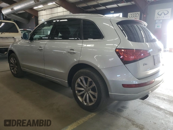 2013 Audi Q5 Premium with VIN WA1CFAFP7DA065248, listed as a Copart auction lot 86197744 with 200,492 mi miles and Salvage Title. Bid and sale history available at carsss.com. Image 2.