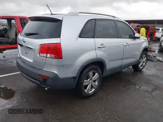 2012 Kia Sorento EX with VIN 5XYKU3A67CG256345, listed as a IAAI auction lot 41777490 with Not Provided miles and . Bid and sale history available at carsss.com. Image 4.