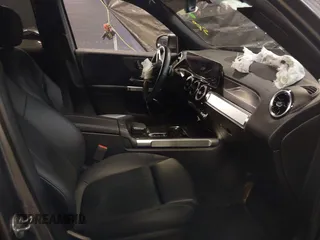2021 Mercedes-Benz GLB 250 z VIN W1N4M4HB9MW101276, wystawiony jako IAAI lot #41010447 z przebiegiem 66 897 mil mil oraz . Historia ofert i sprzedaży dostępna na DreamBid. Obrazek 5.