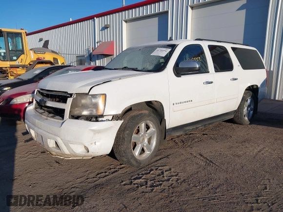 2008 Chevrolet Suburban LT w/3LT with VIN 1GNFK16388J208099, listed as a IAAI auction lot 41710552 with 228,929 mi miles. Bid and sale history available at carsss.com. Image 2.
