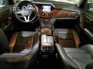 2014 Mercedes-Benz GLK 350 with VIN WDCGG8JB1EG169879, listed as a Copart auction lot 44435345 with 142,613 mi miles and Salvage Title. Bid and sale history available at DreamBid. Image 8.