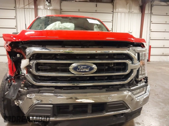 2023 Ford F-150 XL z VIN 1FTFW1E89PKD85604, wystawiony jako IAAI lot #42573035 z przebiegiem 29 531 mil mil oraz . Historia ofert i sprzedaży dostępna na DreamBid. Obrazek 6.