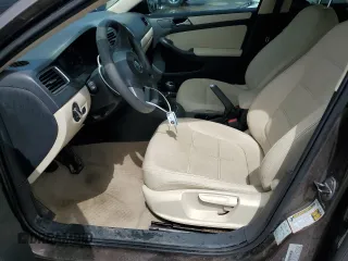 2011 Volkswagen Jetta SE с VIN 3VWBZ7AJ3BM321929, выставлен на аукционе Copart как лот 53988565 с пробегом 122 138 миль миль и Списание • Salvage title. История ставок и продаж доступна на DreamBid. Изображение 7.
