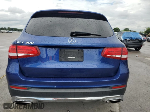 2018 Mercedes-Benz GLC 300 z VIN WDC0G4JB1JV020078, wystawiony jako Copart lot #61537195 z przebiegiem 74 848 mil mil oraz Szkoda całkowita • Salvage title. Historia ofert i sprzedaży dostępna na DreamBid. Obrazek 6.