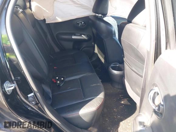 2015 Nissan Juke S with VIN JN8AF5MR6FT508686, listed as a IAAI auction lot 41214220 with 137,619 mi miles. Bid and sale history available at carsss.com. Image 8.