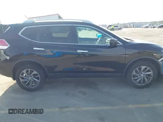 2016 Nissan Rogue SV with VIN 5N1AT2MV6GC789773, listed as a IAAI auction lot 41790816 with 94,901 mi miles and . Bid and sale history available at carsss.com. Image 13.