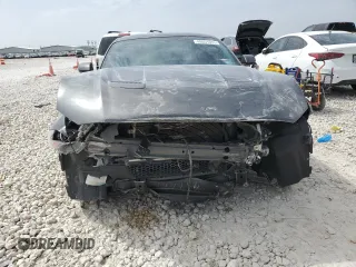 2020 Ford Mustang GT with VIN 1FA6P8CF8L5175789, listed as a Copart auction lot 48051655 with 32,270 mi miles and Salvage Title. Bid and sale history available at DreamBid. Image 5.