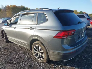 2021 Volkswagen Tiguan S with VIN 3VV0B7AX5MM000806, listed as a IAAI auction lot 40648538 with 38,224 mi miles and . Bid and sale history available at DreamBid. Image 3.