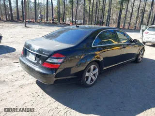 2008 Mercedes-Benz S-Class 5.5L V8 with VIN WDDNG86X18A196756, listed as a IAAI auction lot 41720151 with 157,822 mi miles. Bid and sale history available at carsss.com. Image 4.