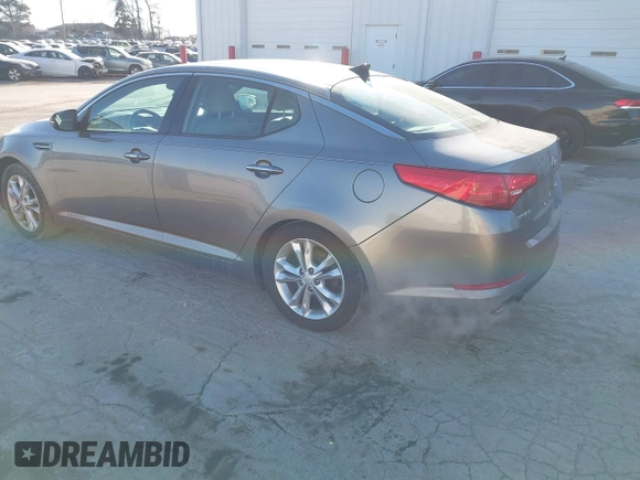 2013 Kia Optima EX with VIN 5XXGN4A74DG223147, listed as a IAAI auction lot 41371719 with 135,331 mi miles and . Bid and sale history available at carsss.com. Image 3.