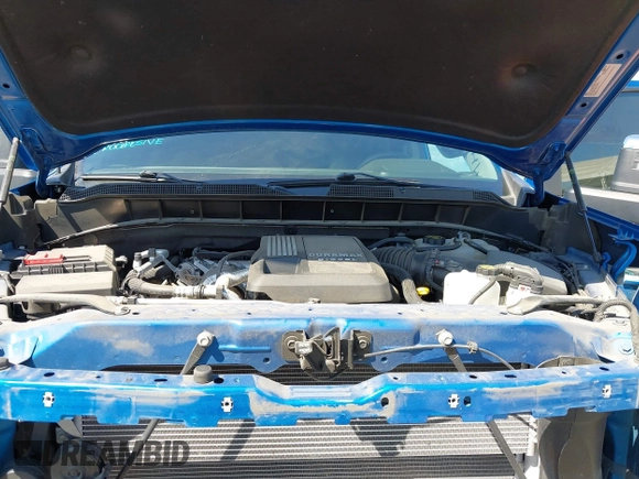 2024 Chevrolet Silverado 1500 LTZ with VIN 1GCUDGE8XRZ178648, listed as a IAAI auction lot 41993821 with 44,988 mi miles and . Bid and sale history available at DreamBid. Image 10.