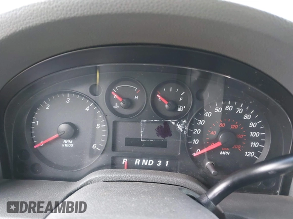2005 Ford Freestar SE z VIN 2FMDA51645BA69323, wystawiony jako IAAI lot #40399931 z przebiegiem Nie podano mil oraz . Historia ofert i sprzedaży dostępna na DreamBid. Obrazek 7.