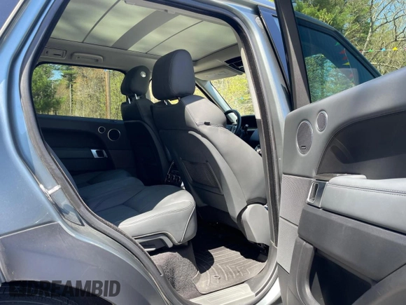 2014 Land Rover Range Rover Sport Supercharged with VIN SALWR2TF4EA398934, listed as a Copart auction lot 55441415 with 48,055 mi miles and Clean Title. Bid and sale history available at carsss.com. Image 10.