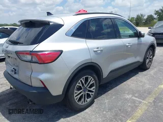 2020 Ford Escape SEL with VIN 1FMCU0H66LUA81380, listed as a IAAI auction lot 42160088 with 140,902 mi miles and . Bid and sale history available at carsss.com. Image 4.