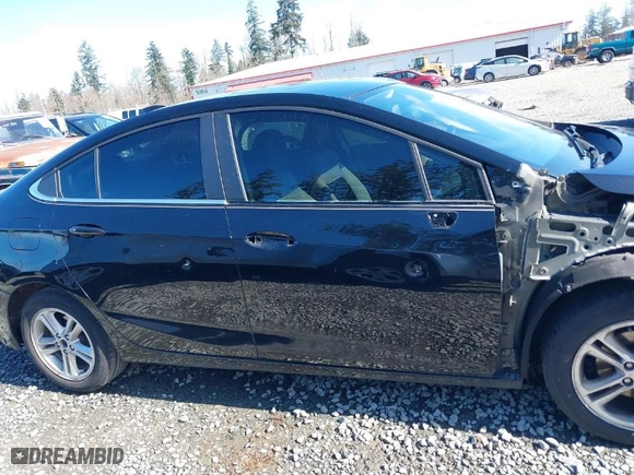 2017 Chevrolet Cruze LT with VIN 1G1BE5SM0H7159846, listed as a IAAI auction lot 41722950 with NaN miles. Bid and sale history available at carsss.com. Image 14.
