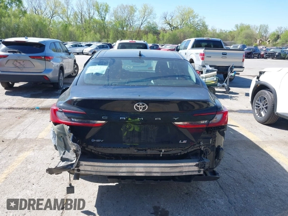 2025 Toyota Camry LE with VIN 4T1DAACK4SU513633, listed as a IAAI auction lot 42034741 with 27,024 mi miles and . Bid and sale history available at DreamBid. Image 17.