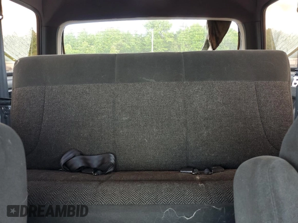 1993 Ford Bronco XL with VIN 1FMEU15N1PLB26957, listed as a Copart auction lot 54689034 with Not provided miles and Salvage title. Bid and sale history available at DreamBid. Image 10.