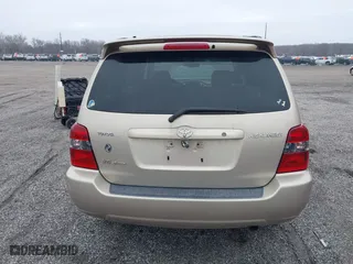2004 Toyota Highlander with VIN JTEEP21A540014420, listed as a IAAI auction lot 41800588 with 292,532 mi miles. Bid and sale history available at carsss.com. Image 16.