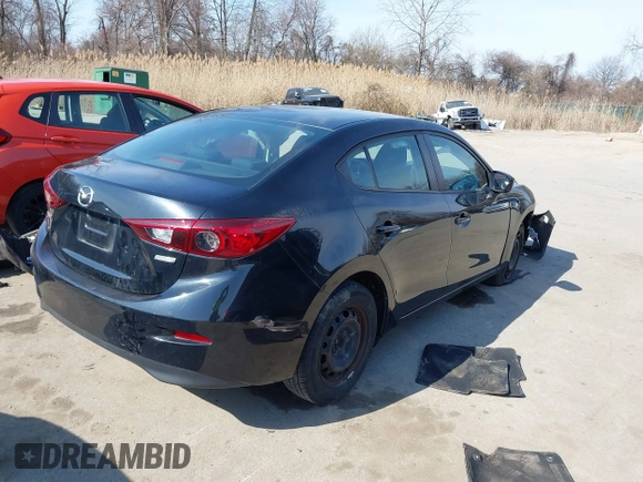 2015 Mazda 3 i Sport z VIN 3MZBM1U72FM134019, wystawiony jako IAAI lot #41750868 z przebiegiem 135 387 mil mil oraz . Historia ofert i sprzedaży dostępna na DreamBid. Obrazek 4.