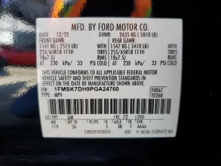 2023 Ford Explorer XLT with VIN 1FMSK7DH9PGA24760, listed as a Copart auction lot 53053005 with 37,044 mi miles and Clean Title. Bid and sale history available at carsss.com. Image 13.