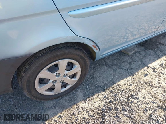 2009 Hyundai Accent Auto GLS с VIN KMHCN46C19U307685, выставлен на аукционе IAAI как лот 41266598 с пробегом 107 216 миль миль и . История ставок и продаж доступна на DreamBid. Изображение 6.