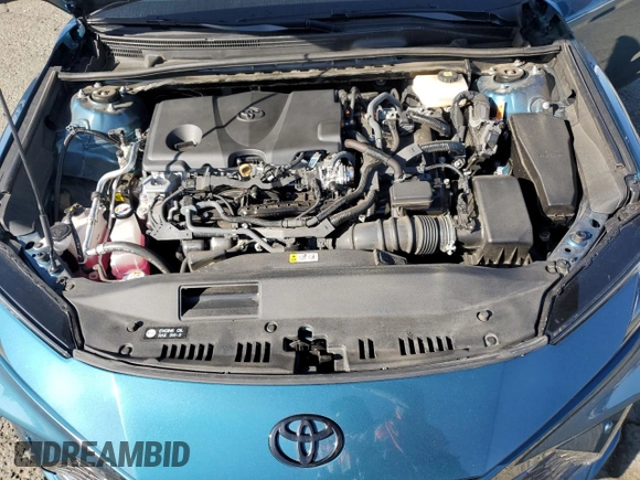 2025 Toyota Camry LE z VIN 4T1DBADK3SU502862, wystawiony jako Copart lot #51853575 z przebiegiem 31 601 mil mil oraz Szkoda całkowita • Salvage title. Historia ofert i sprzedaży dostępna na DreamBid. Obrazek 13.