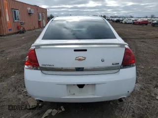 2011 Chevrolet Impala Police Police z VIN 2G1WD5EM5B1290811, wystawiony jako Copart lot #54541485 z przebiegiem 281 512 mil mil oraz Szkody całkowita. Historia ofert i sprzedaży dostępna na DreamBid. Obrazek 6.