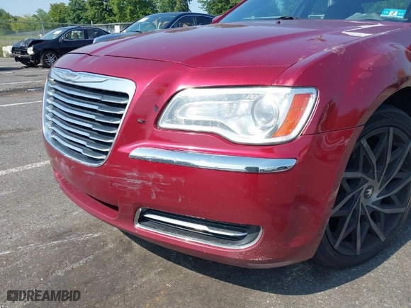 2014 Chrysler 300 with VIN 2C3CCAAG3EH132568, listed as a IAAI auction lot 40166069 with 175,820 mi miles. Bid and sale history available at carsss.com. Image 12.